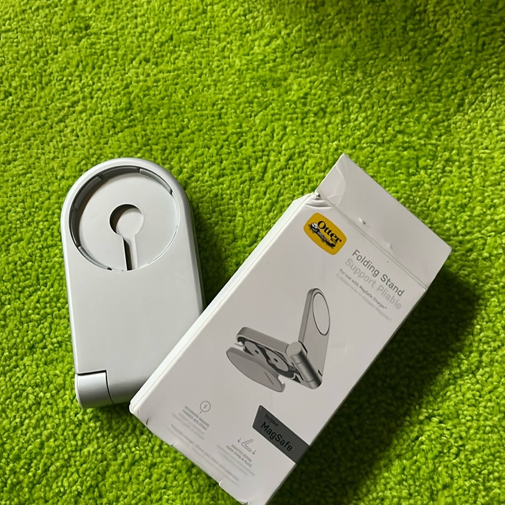 Folding stand